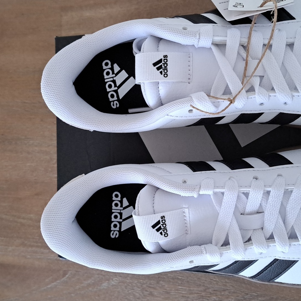 Adidas VL Court 3.0 - Color: White/Black/Grey - Size: Women 6.5 - Picture 3 of 10